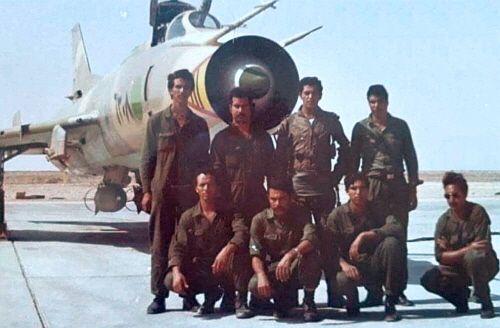 The 1032nd Squadron s crew in front of the erarly Su-22 (S-32M2K)  Fitter  bomber with FAB-250M-62 bombs at Ghardabiya airport before 1988.