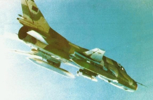Air Defence patrol over Gulf of Sidra - Libyan 1022rd Air Squadron s Su-22M (S-52K) Fitter with the obsolete R-3S missile in 1981. Photo: US NAVY Air Defence patrol over Gulf of Sidra - Libyan 1022rd Air Squadron s Su-22M (S-52K) Fitter with the obsolete R-3S missile in 1981. Photo: US NAVY