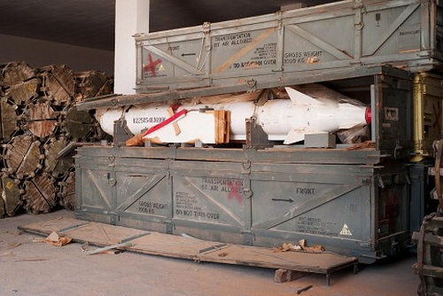 Libyan Su-24 weapons Kh-29L AS-15  Photos: Philippe Desmazes