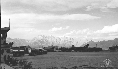 Afghan Air Forces Su-22M Fitter-J fighter-bomber and 27th Guard Fighter Air Regiments MiG-21UM Mongol-B in Bagram