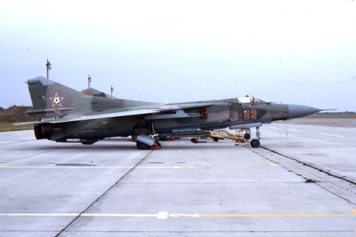 Hungarian MiG-23MF Flogger-B Camouflage at Ppa air base in 1990. Photo: Viroli Elio