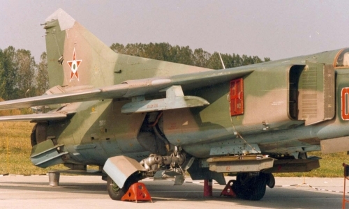 Hungarian MiG-23MF Flogger-B Camouflage at Ppa air base.