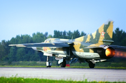Hungarian MiG-23MF Flogger-B Camouflage at Ppa air base.