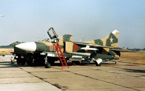 Hungarian MiG-23MF Flogger-B Camouflage at Kecskemt air base in 1990. Photo: Szcs Lszl