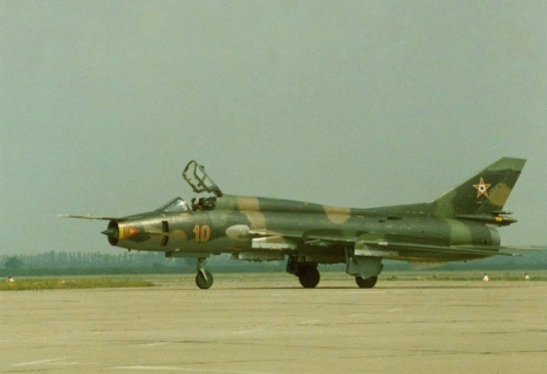 Hungarian Air Force 101st Reconnaissance Air Squadron Su-22M3 Fitter-J in Mezkvezsd airbase. Photo: Szcs Lszl