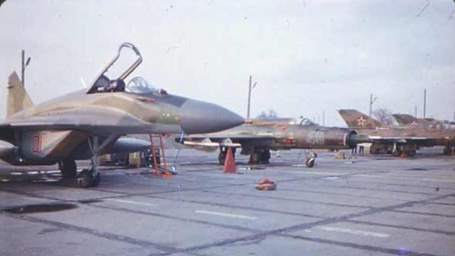 As the last active Soviet tactical fighter air regiment they flew with the MiG-21 Fishbed type until January 1990.