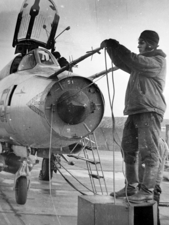 Early metallic color Su-17M3 Fitter-H fighter-bomber aircraft at Cherlyany airport in the seventies