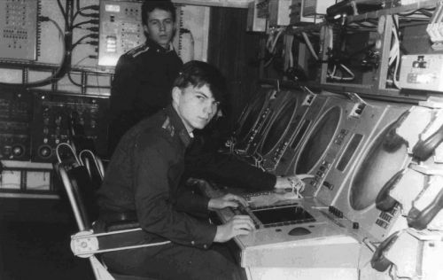 Soviet air traffic control training in Vorosilovgrad